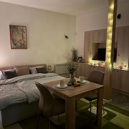 Infinity Apartman Esztergom Bagian luar foto