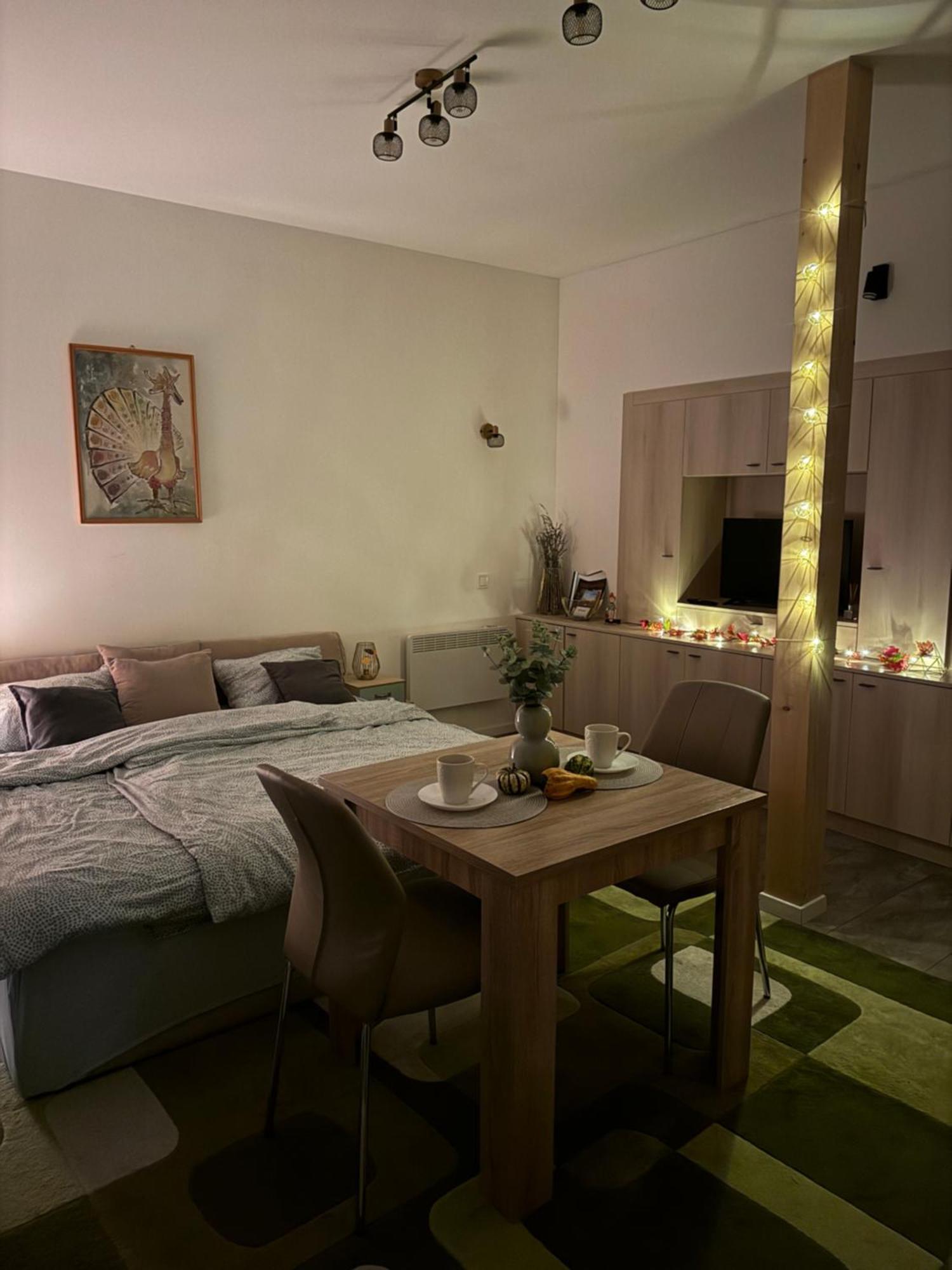 Infinity Apartman Esztergom Bagian luar foto